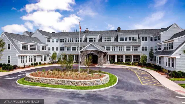 Atria Woodbriar Park — Assisted Living — Falmouth, MA photo