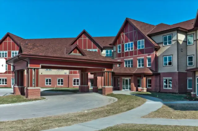Aviva Woodlands — Assisted Living — Lincoln, NE photo