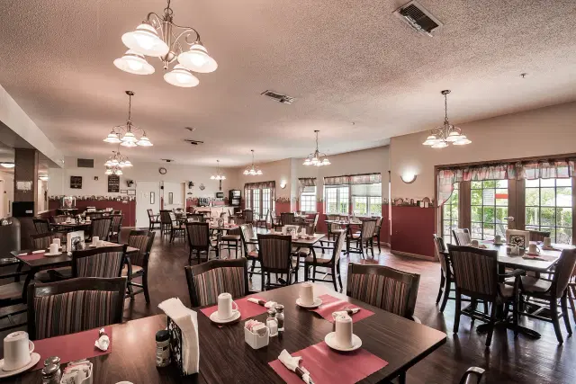 Brookstone of Aledo — Assisted Living — Aledo, IL photo