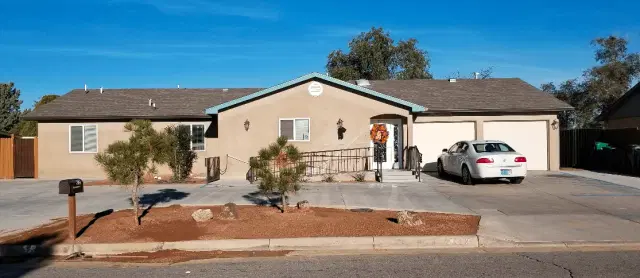 Casa DE Paz Village (west) — Assisted Living — Rio Rancho, NM photo