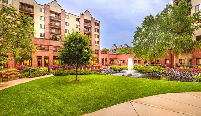 Covenant Living of Golden Valley Assisted Living and Memory Care — Assisted Living — Golden Valley, MN photo