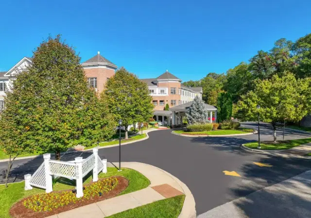 Storypoint Brownsboro — Assisted Living — Louisville, KY photo