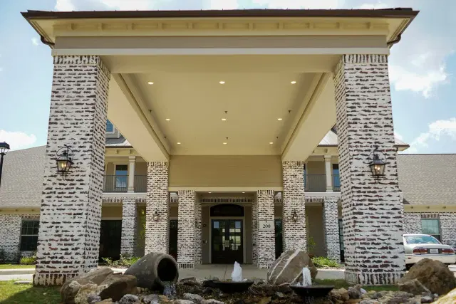 The Claiborne at Hattiesburg Assisted Living — Assisted Living — Hattiesburg, MS photo