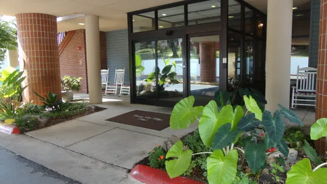 Country Club Village Retirement Community — Independent Living — Hot Springs, AR photo