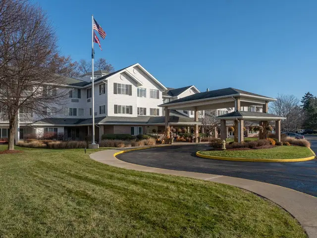 Holiday Alexis Gardens — Independent Living — Toledo, OH photo