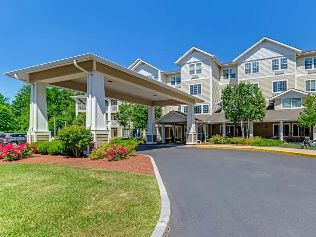 Holiday Birch Heights — Independent Living — Derry, NH photo