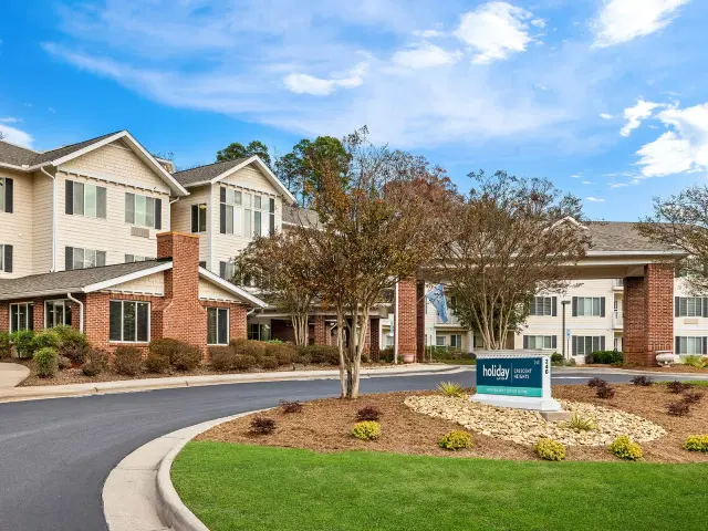 Holiday Crescent Heights — Independent Living — Concord, NC photo