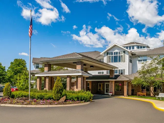 Holiday Devonshire Estates — Independent Living — Lenox, MA photo