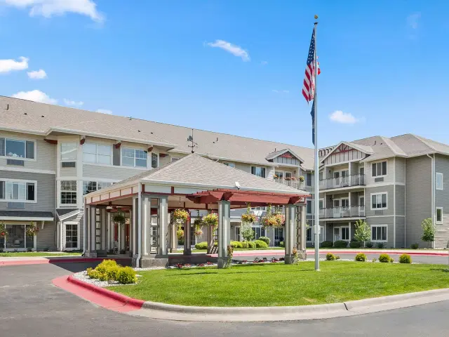 Holiday Grizzly Peak — Independent Living — Missoula, MT photo
