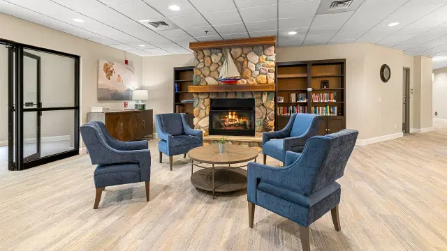 Holiday Niagara Village — Independent Living — Erie, PA photo