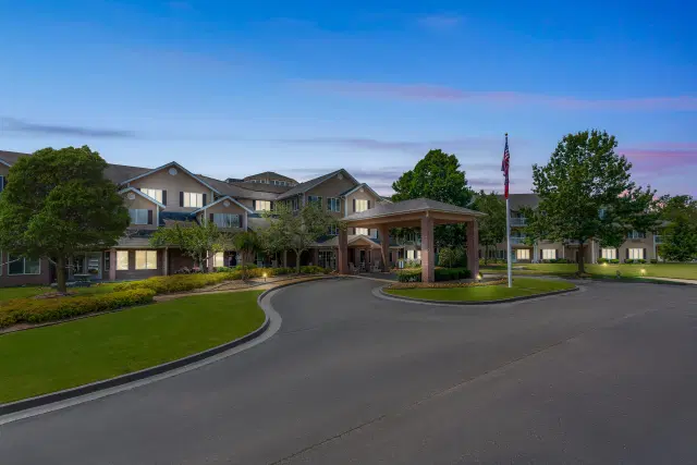Morada Fort Smith — Independent Living — Fort Smith, AR photo
