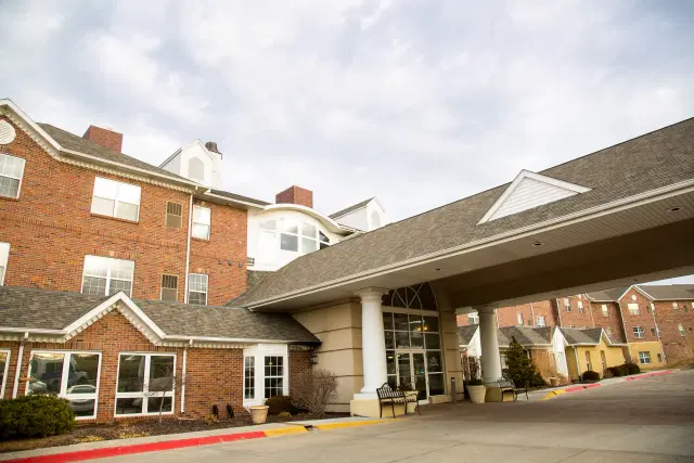Savannah Pines — Independent Living — Lincoln, NE photo