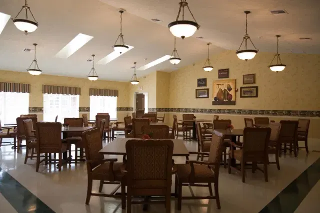 The Willows at Bellevue — Independent Living — Bellevue, OH photo