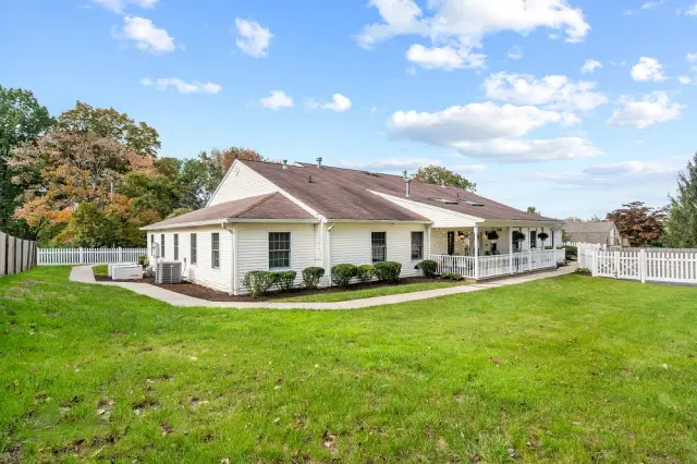 Fox Trail Memory Care Living at Park Ridge — Memory Care — Park Ridge, NJ photo