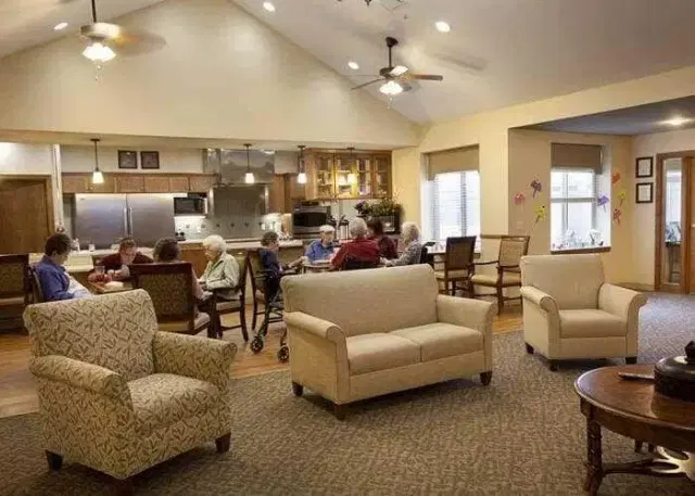 Glen Carr House — Memory Care — Derby, KS photo