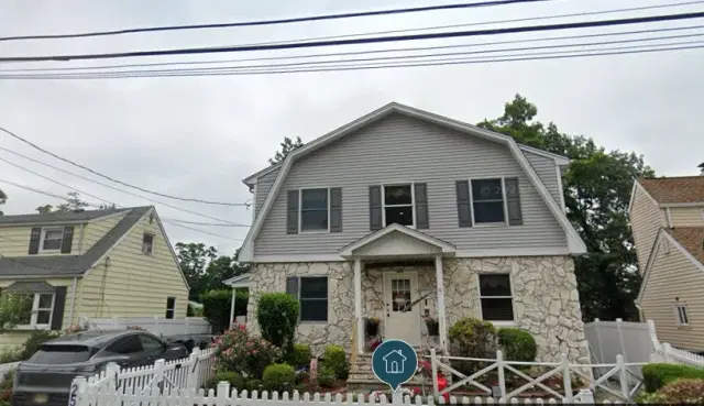 LA Paula Manor — Memory Care — Bergenfield, NJ photo